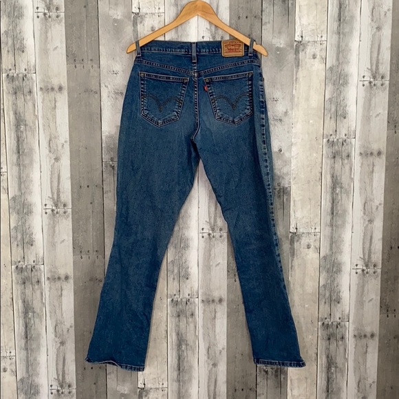 Levi mid rise jeans size 8 - Picture 4 of 8